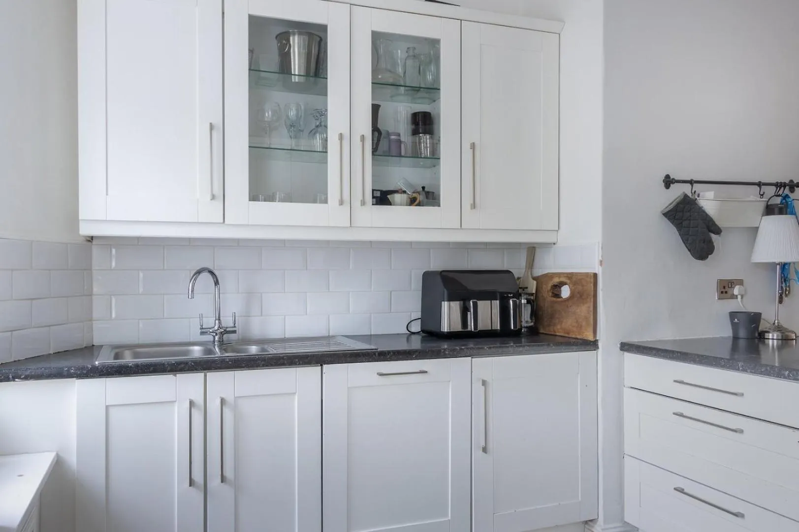 Апартаменты Guestready - Charming House In Дублин 0*,  Ирландия